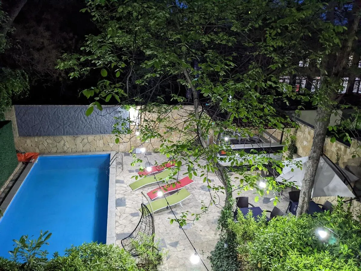 Sani Hotel ティビリシ