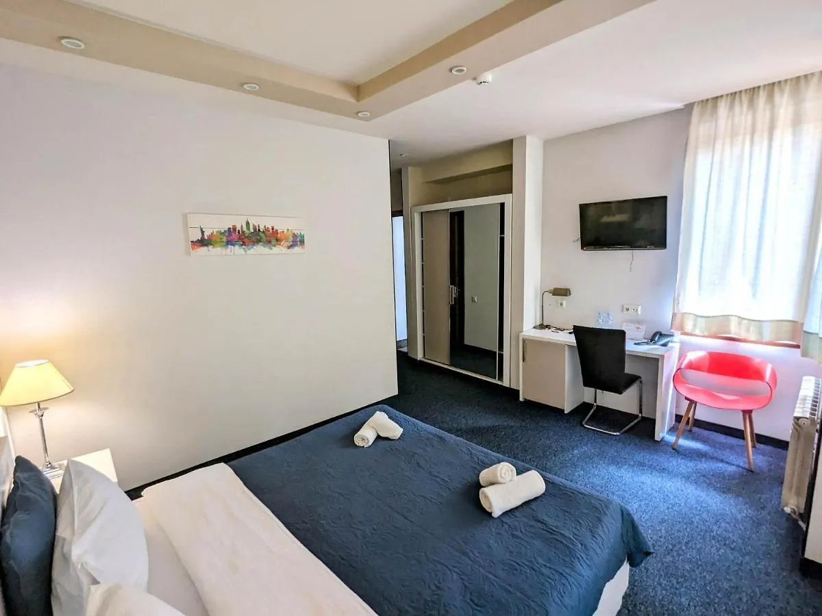 Sani Hotel ティビリシ グルジア